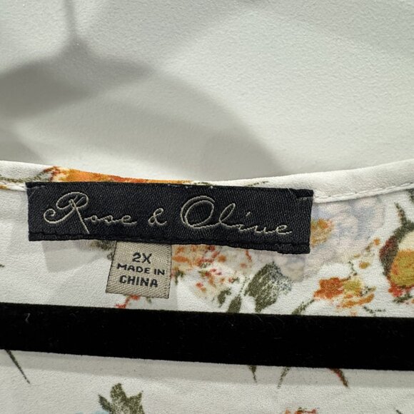 Rose & Olive Cream Floral Sheer Top EUC - Picture 5 of 9